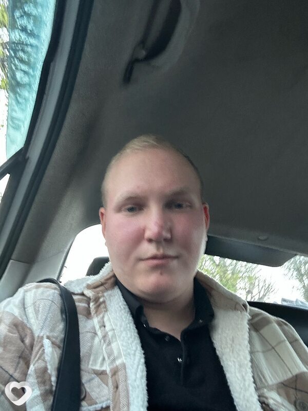 Виталий, 27, Санкт-Петербурге — анкета №3048072