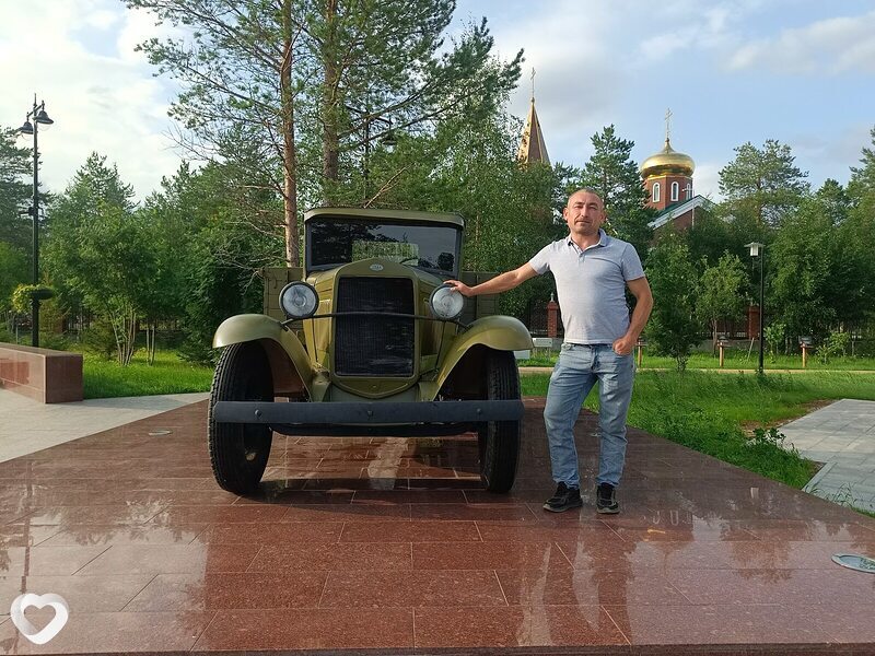 Михаил, Игра