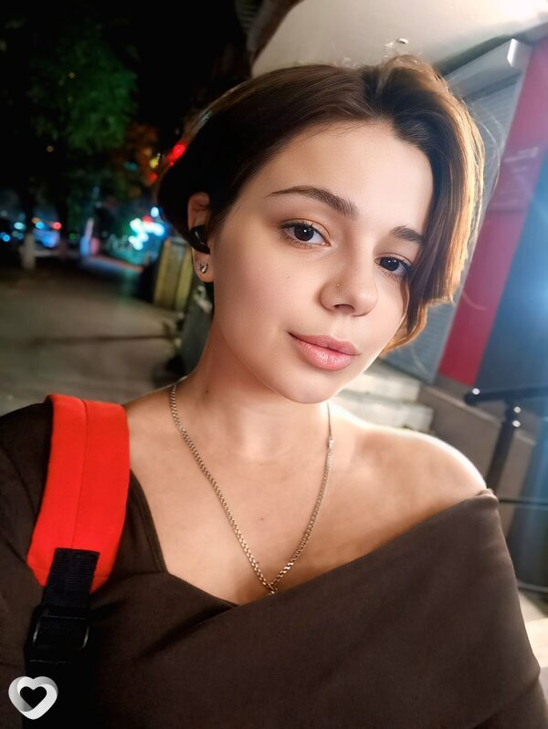 Яна, 26, Ростове-на-Дону — анкета №3048324