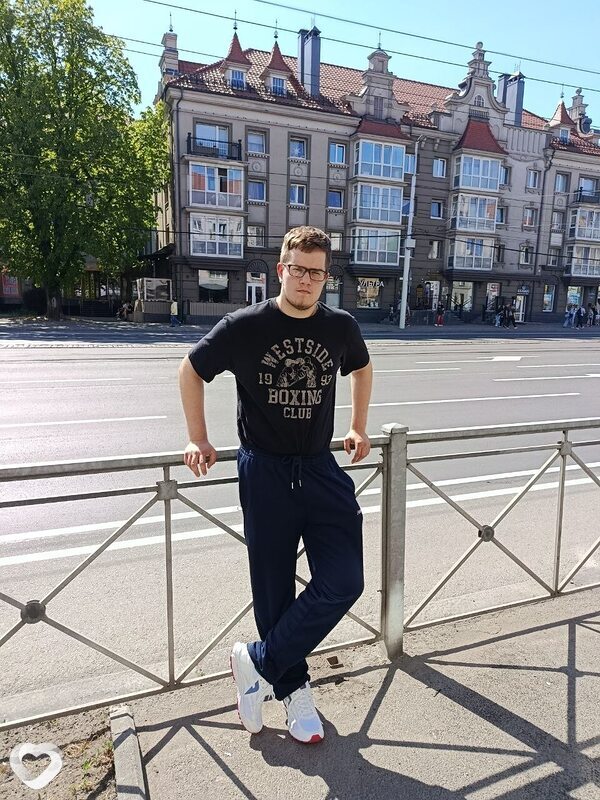 Миша, 18, Симферополе — анкета №3049227