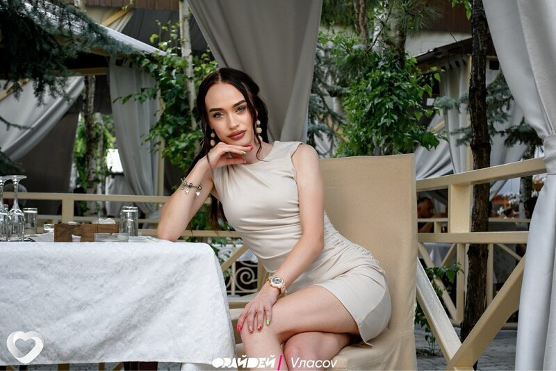 Алина, 22, Донецке — анкета №3048666