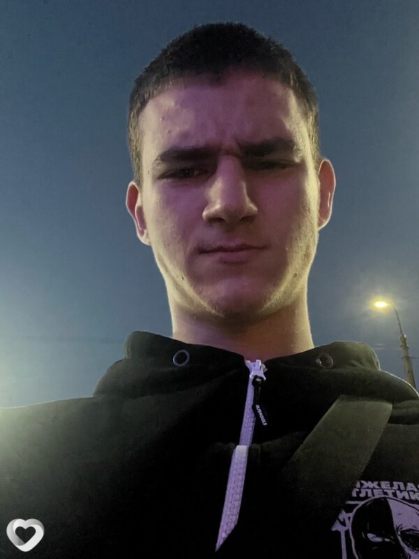 Андрей, 20, Абакане — анкета №3048498