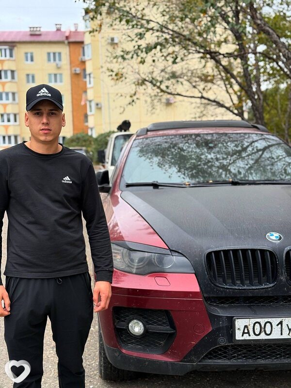 Kirill, 21, Уссурийске — анкета №3049140