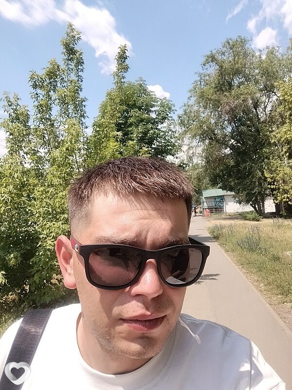 Андрей, 28, Беловодске — анкета №3049465