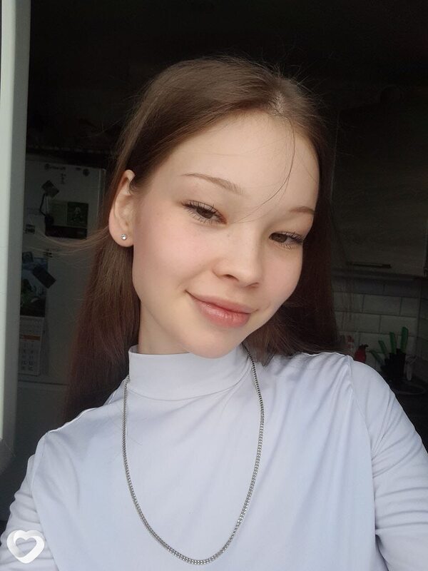 Елизавета, 21, Екатеринбурге — анкета №3049317