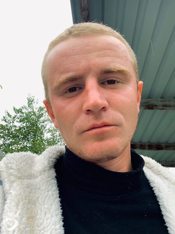 Иван, 28, Керчи — анкета №3049582