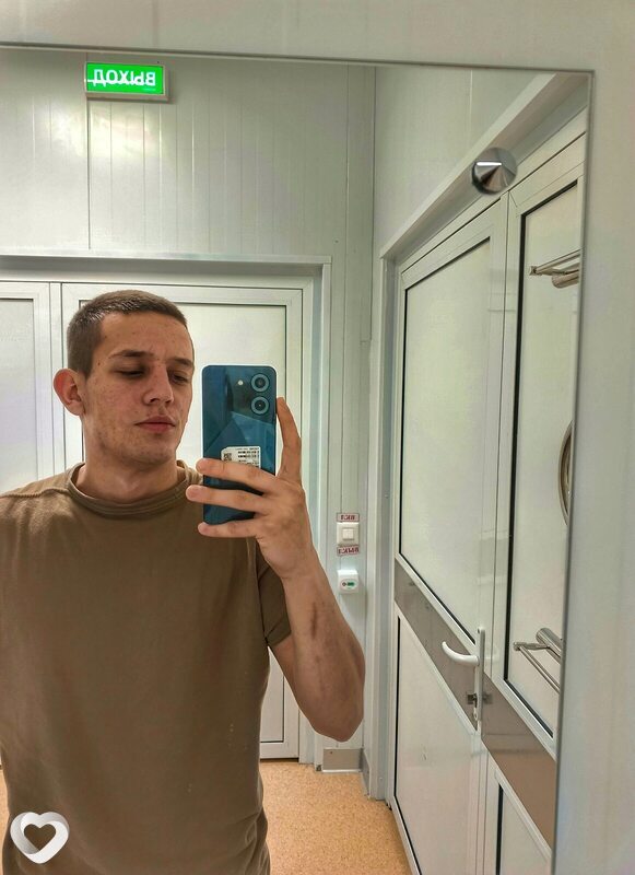 Vitaliy, 23, Красноярске — анкета №3050171
