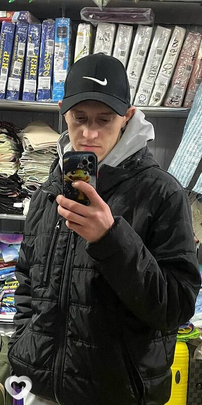 Илья, 24, Златоусте — анкета №3050751