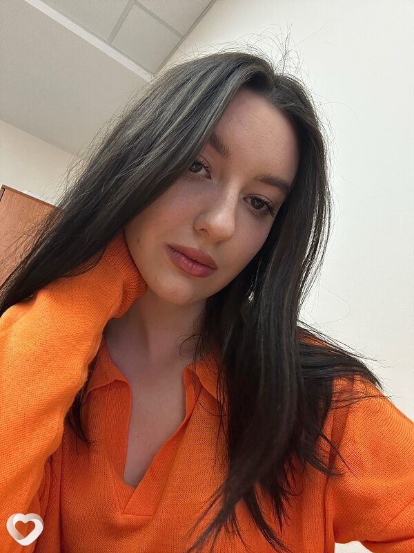 Юля, 19, Курске — анкета №3050806