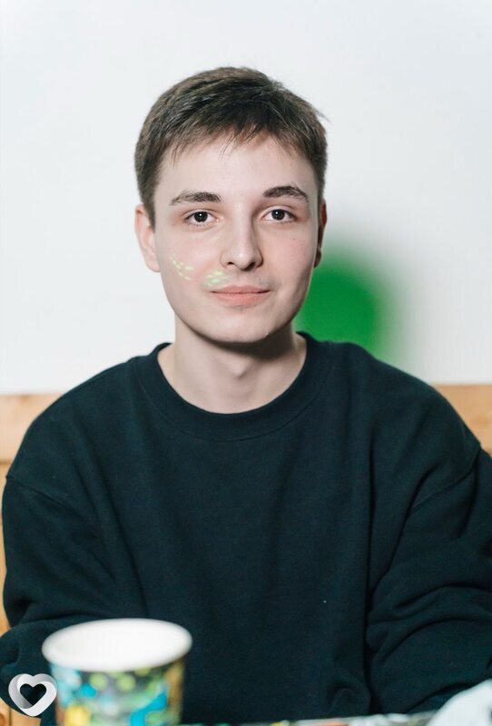Миша, 20, Москве — анкета №3051316