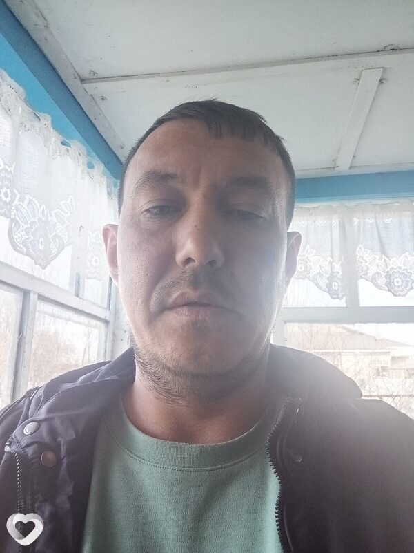 Саша, 36, Каменске-Уральском — анкета №3051932