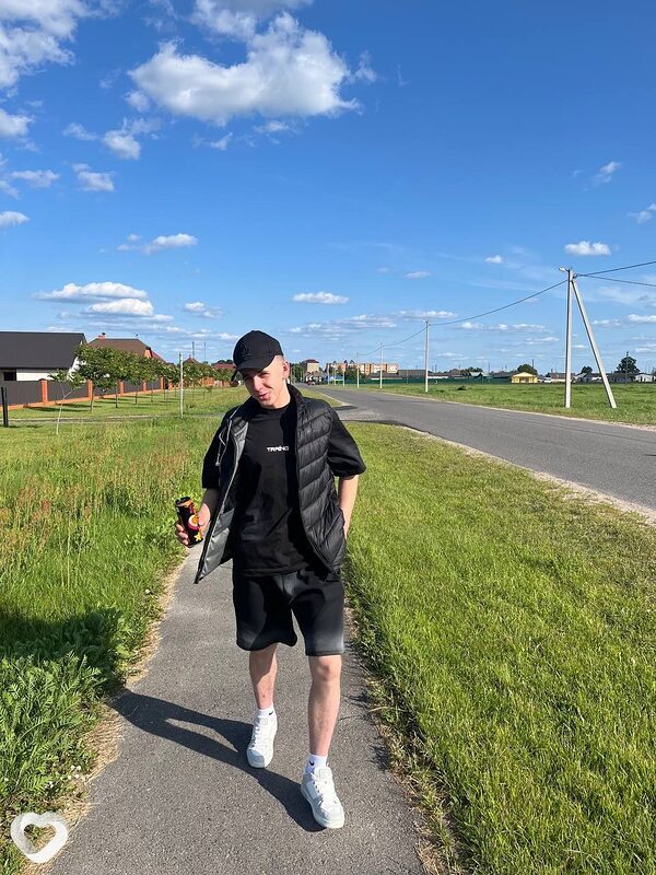 Дмитрий, 21, Бресте — анкета №3052110