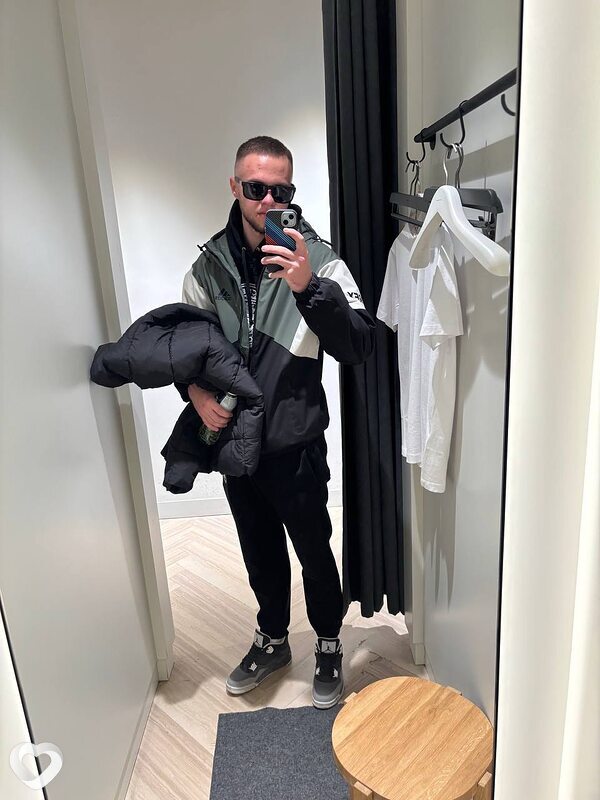 Данила, 22, Старом Осколе — анкета №3052111