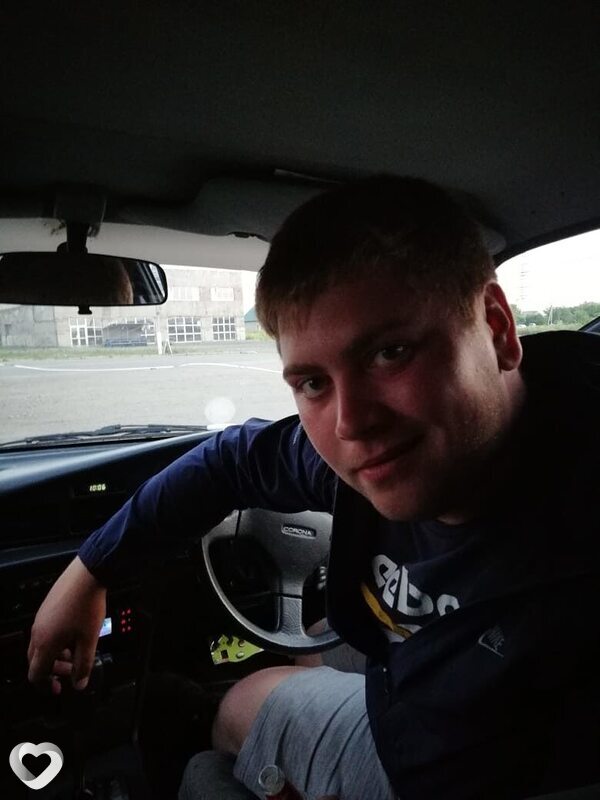 Олег, 33, Антраците — анкета №3052812