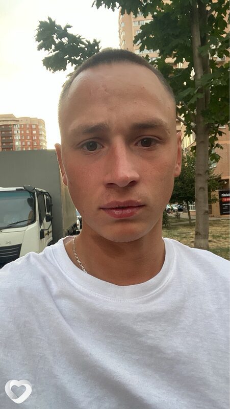 Антон, 23, Геленджике — анкета №3053214