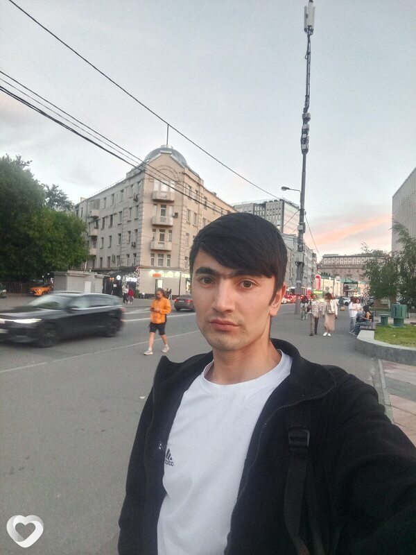 Баходир, 24, Москве — анкета №3053632