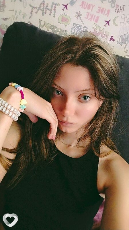Алина, 21, Владивостоке — анкета №3054019
