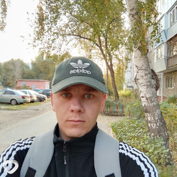 Влад, 29, Омске — анкета №3054032