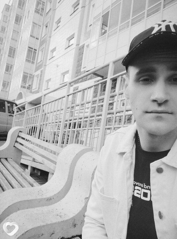 Антон, 27, Благовещенске — анкета №3054531