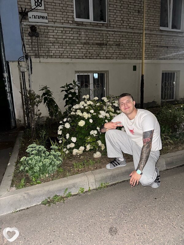 Артём, 22, Борисове — анкета №3054937