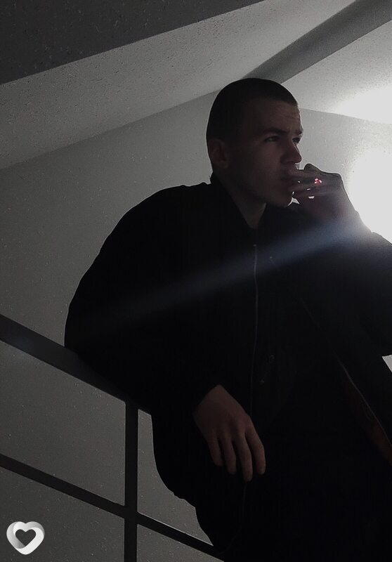 Паша, 21, Москве — анкета №3055111