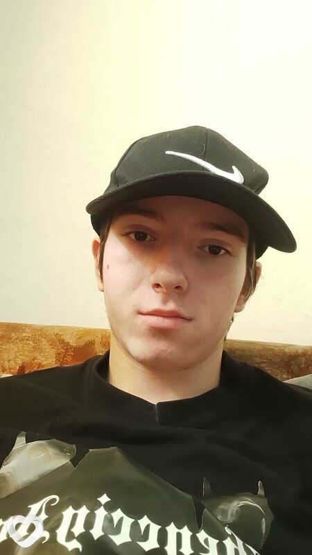 Денис, 19, Хабаровске — анкета №3055410