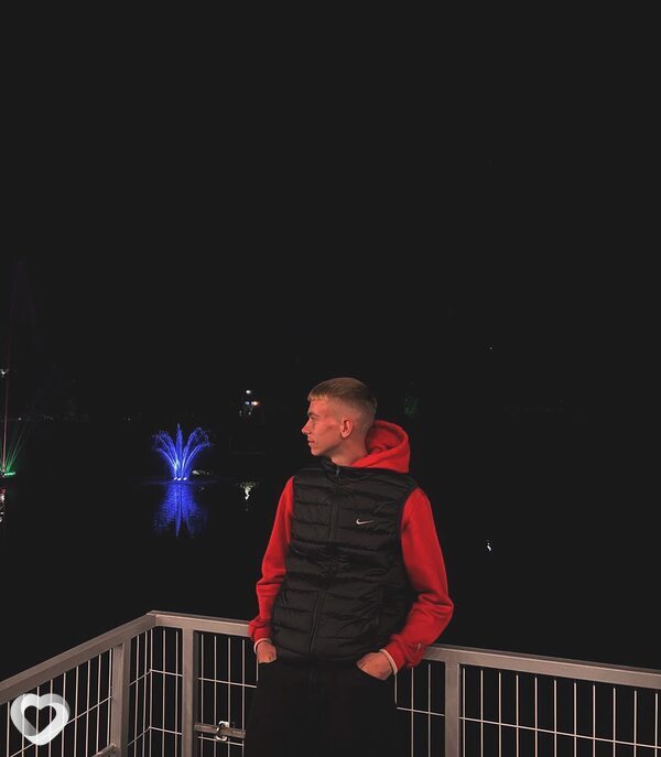Денис, 21, Новогрудке — анкета №3055368
