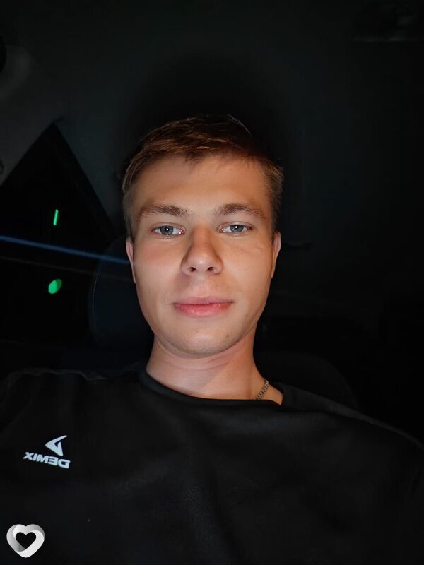Андрей, 23, Уссурийске — анкета №3055577