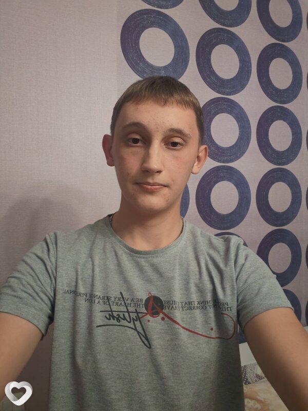 Николай, 19, Астрахани — анкета №3056318