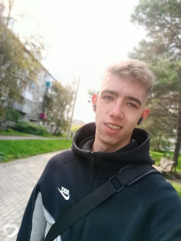 Александр, 25, Мысках — анкета №3056600