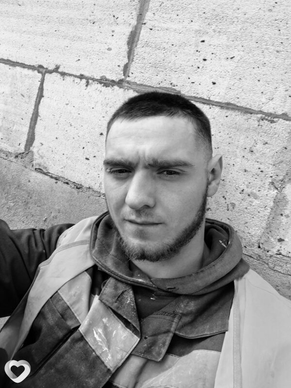 Олег, 24, Сосновом Боре — анкета №3056569
