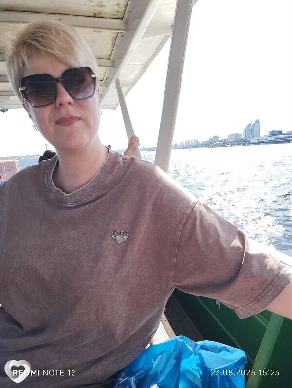Лена, 43, Луганске — анкета №3056702