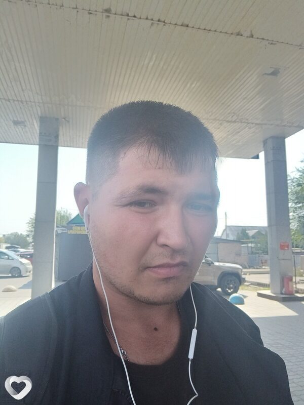 Леонид, 25, Алматы — анкета №3056945
