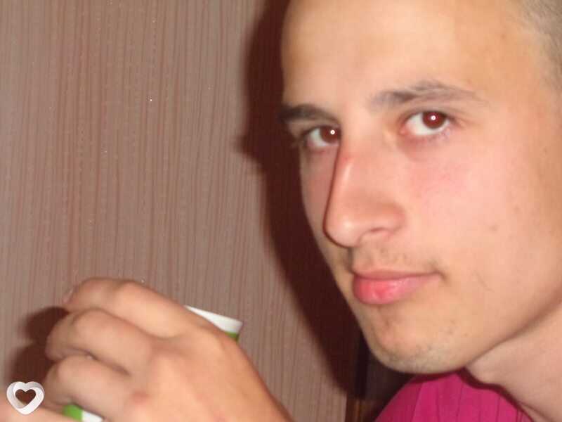 Виктор, 31, Сосновом Боре — анкета №3057253