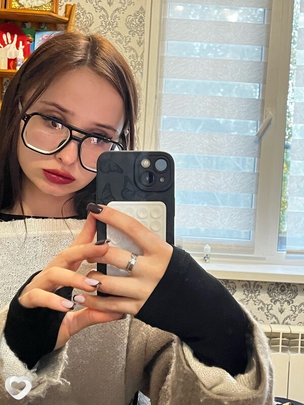 Саша, Столбцы