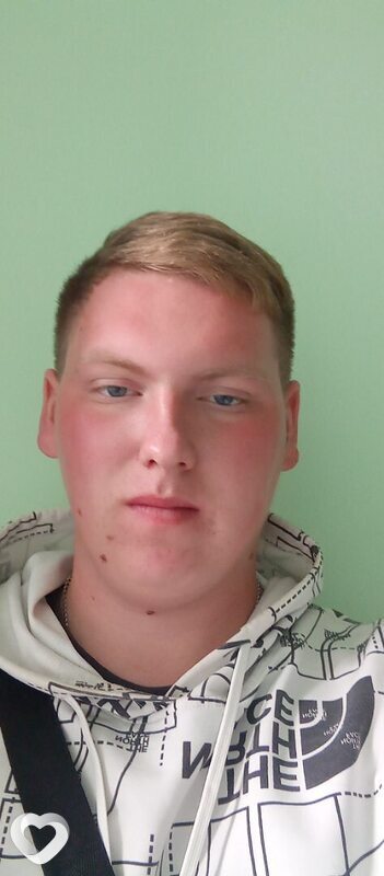 Иван, 21, Александрове — анкета №3057476