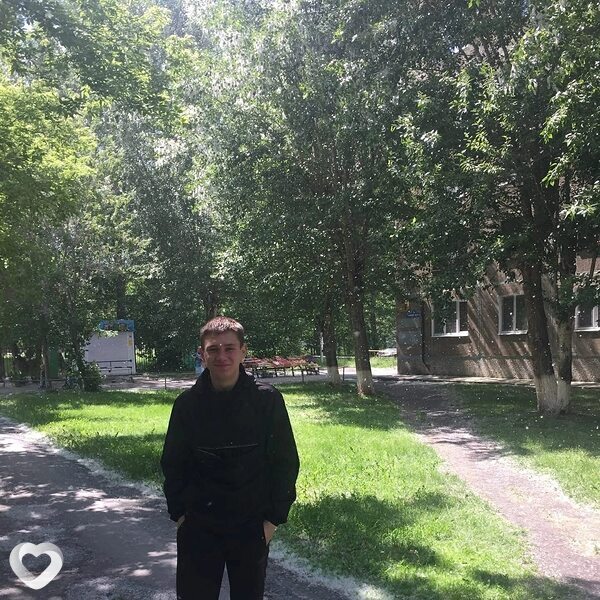 Виталик, 24, Тюмени — анкета №3057367