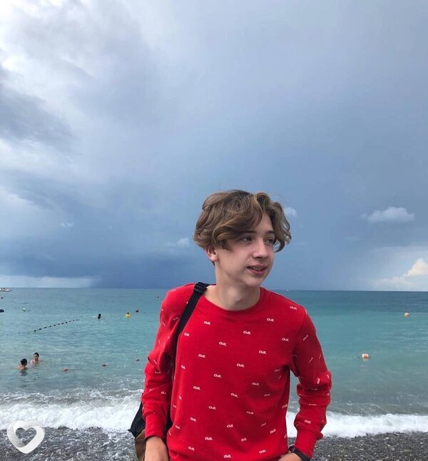 Даня, 22, Дзержинске — анкета №3057568