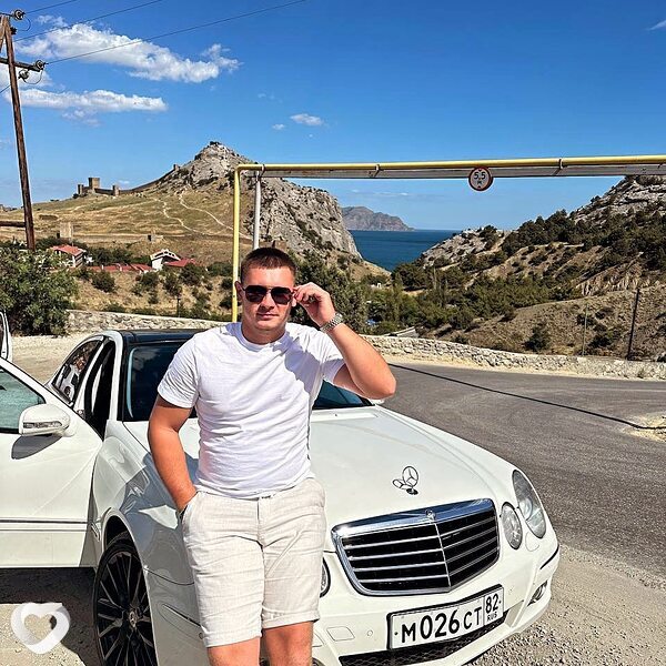 Артем, Симферополь