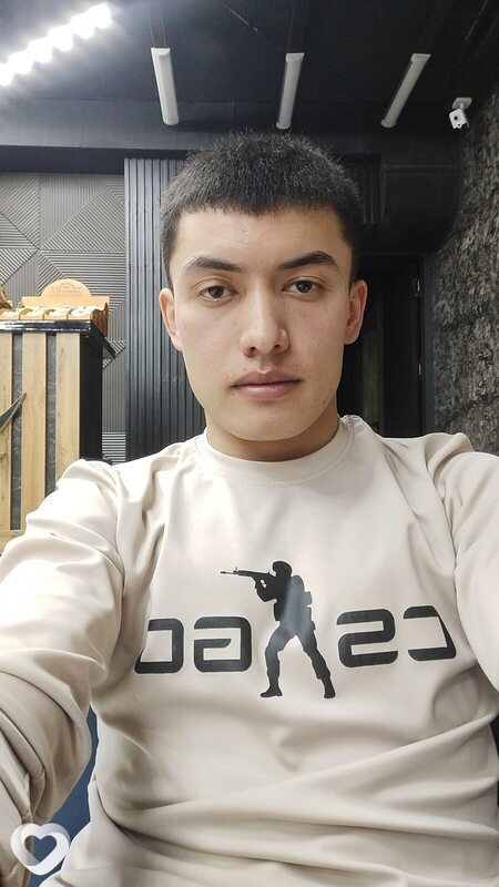 Акбар, 26, Ангарске — анкета №3058037