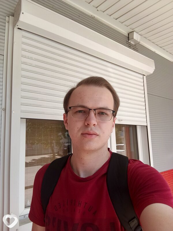 Илья, 21, Батайске — анкета №3058438