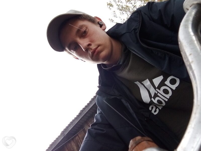 Александр, 21, Лесное — анкета №3059046