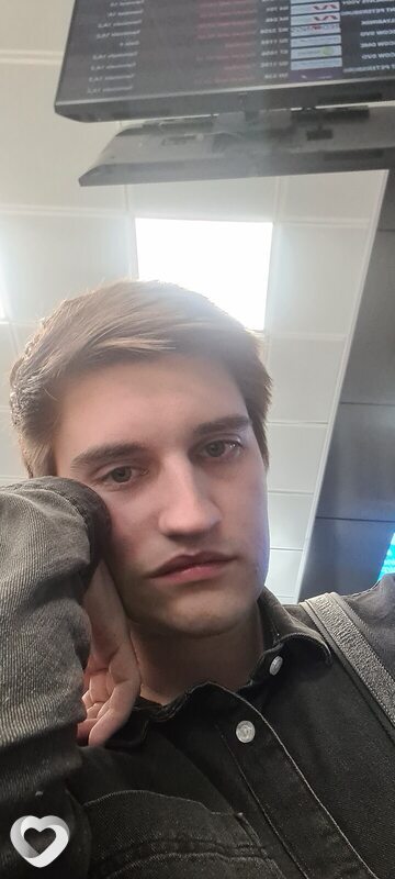 Иван, 22, Рогачев — анкета №3059316