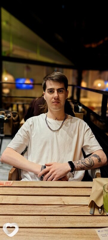 Олег, 25, Саратове — анкета №3060439