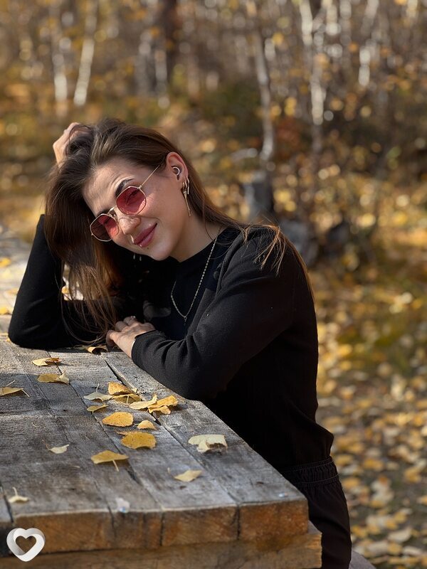 Алена, 21, Калуге — анкета №3060381