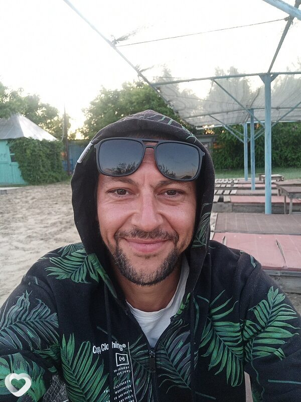 Артём, 43, Саратове — анкета №3060737