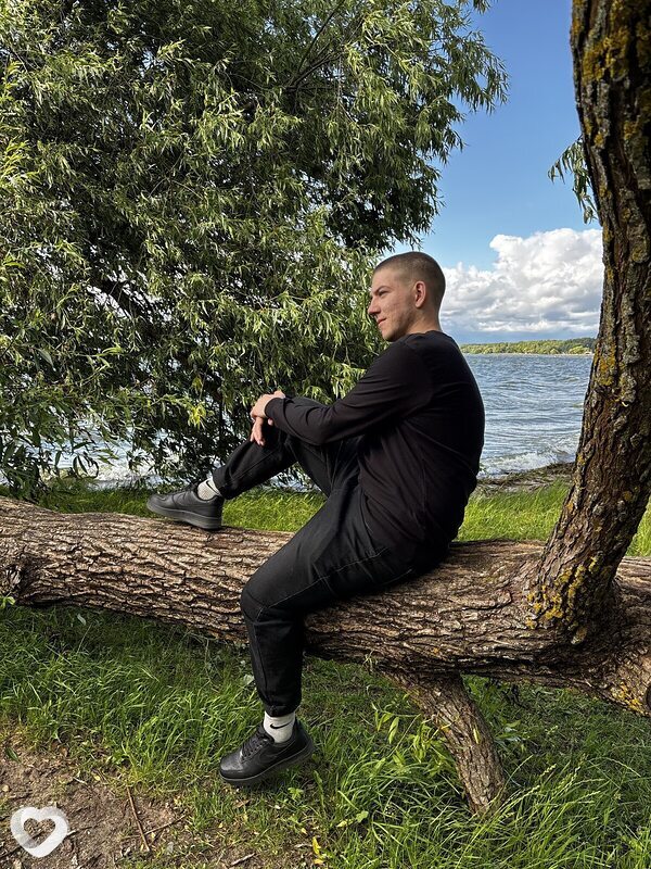 Илья, 22, Минске — анкета №3061450