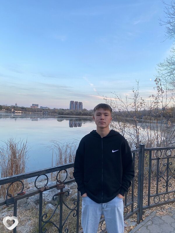 Батыр, 20, Алматы — анкета №3062042