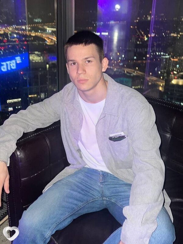 Дмитрий, 19, Санкт-Петербурге — анкета №3063098