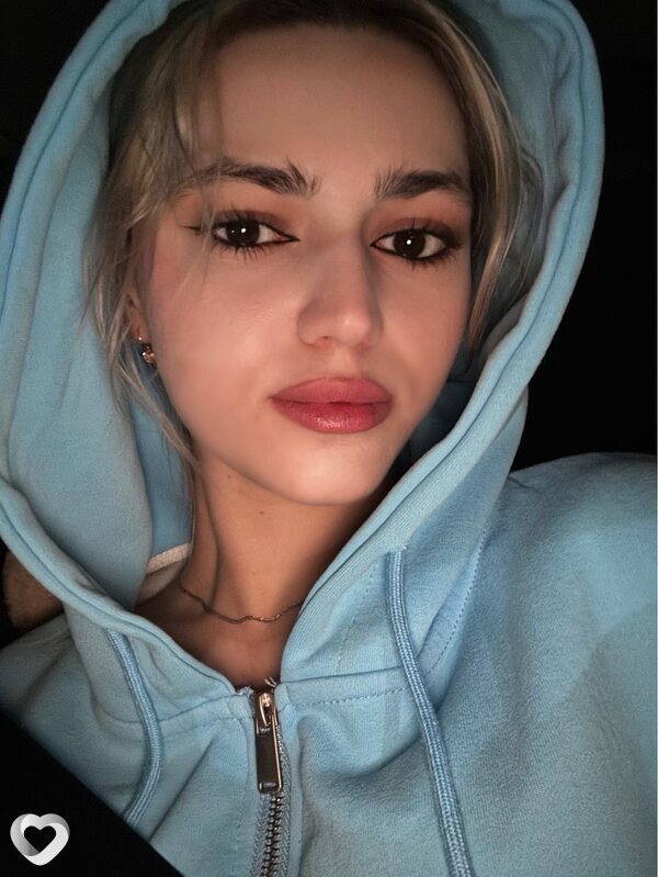 Полина, 23, Саратове — анкета №3063230